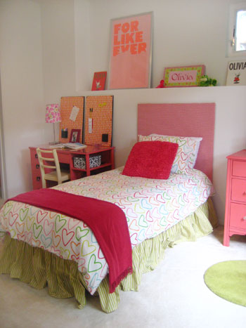 oliviasroomaftermakeoverpinkroom5 Oliviasroomaftermakeoverpin