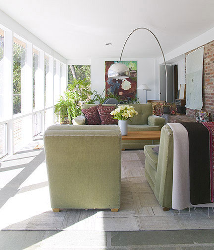 scenic-living-room-windows-vintage-modern Scenic Living Room Windows