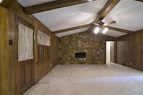 den-before-towards-fireplace den-before-towards-fireplace