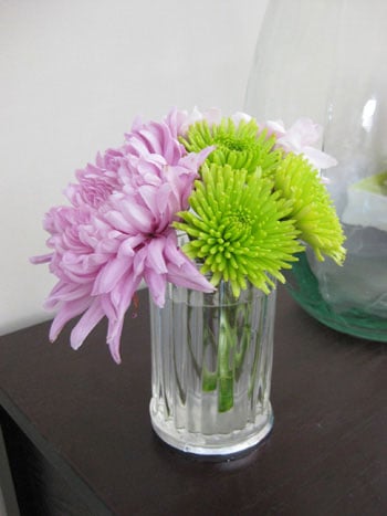 mums-flower-floral-arrangement mums-flower-floral-arrangement