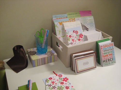basket-storage-ideas-craft-room-organization-stationery basket-storage-ideas-craft-room-organization-stationery